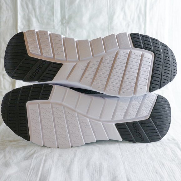 NYT Adidas Men's Asweego Shoes - Picture 4 of 9